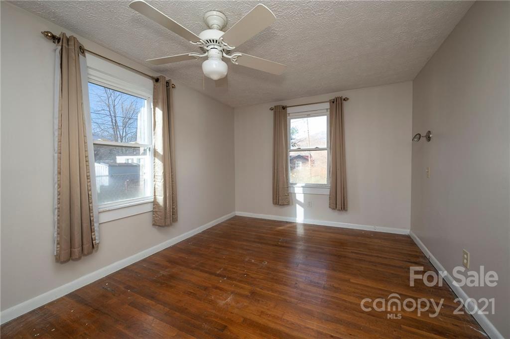 111 Westwood Circle Waynesville NC 28786