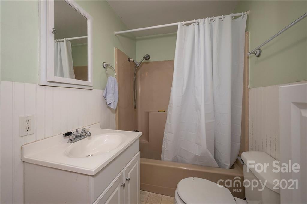 111 Westwood Circle Waynesville NC 28786