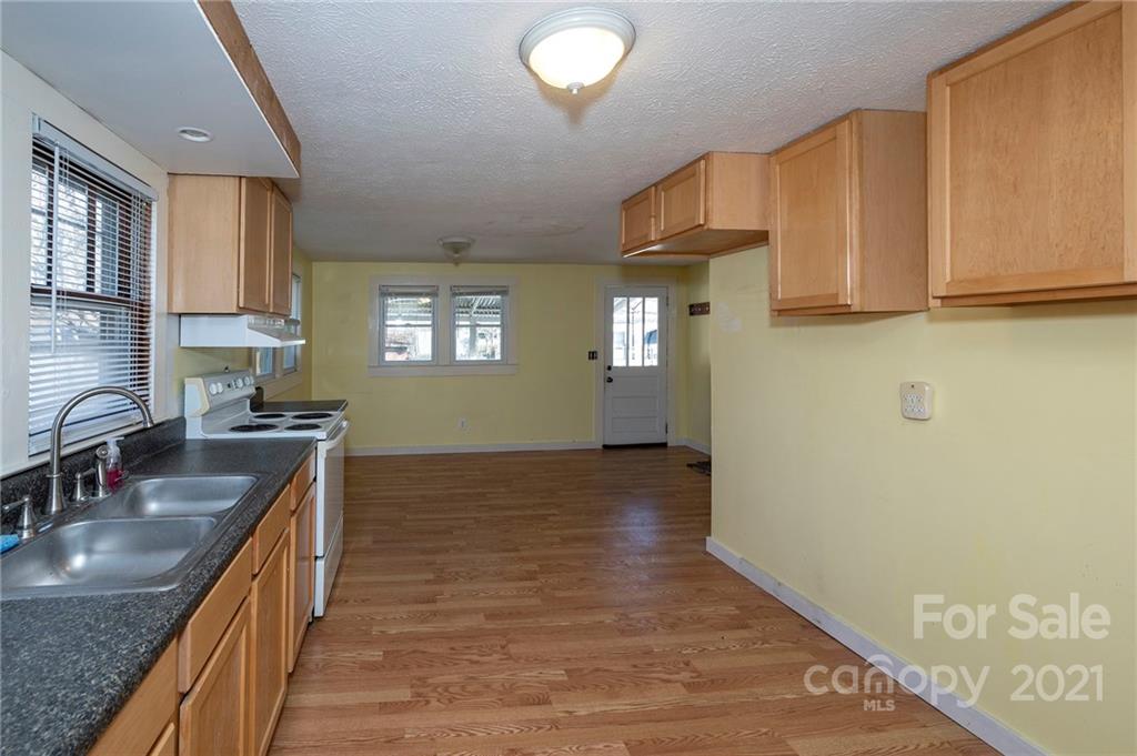 111 Westwood Circle Waynesville NC 28786