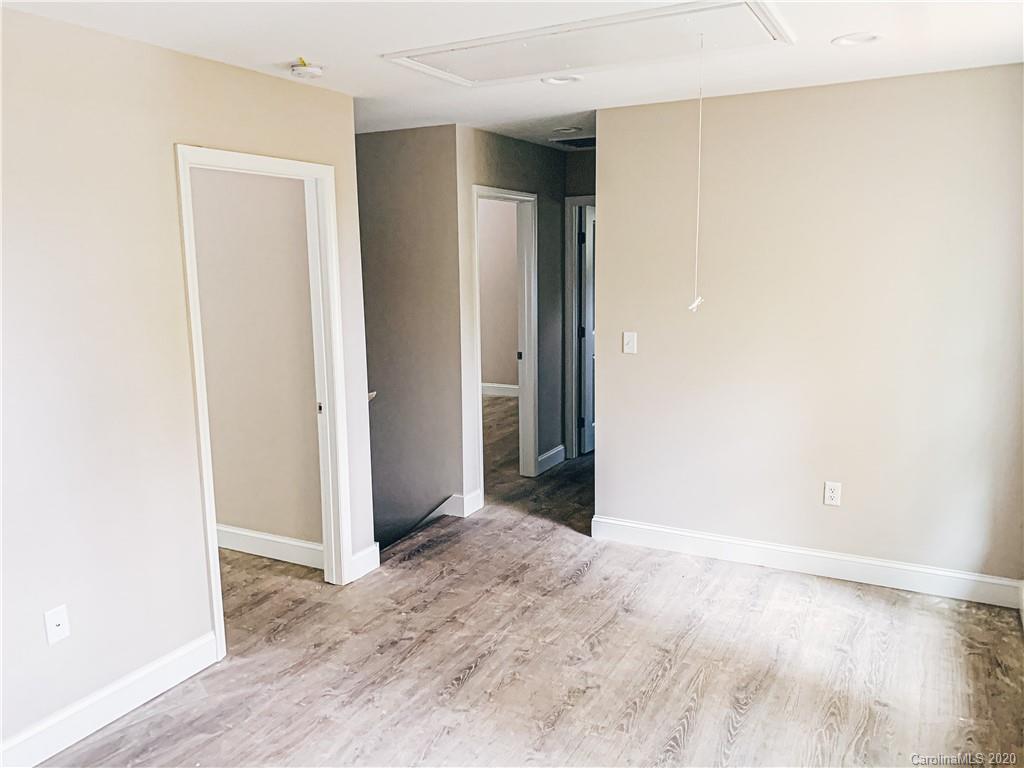 228 Westwood Avenue Swannanoa NC 28778
