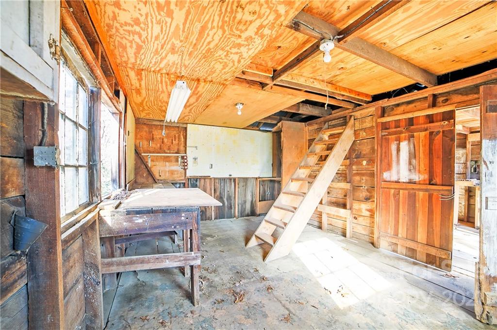 250 Sheppard Branch Road Weaverville NC 28787