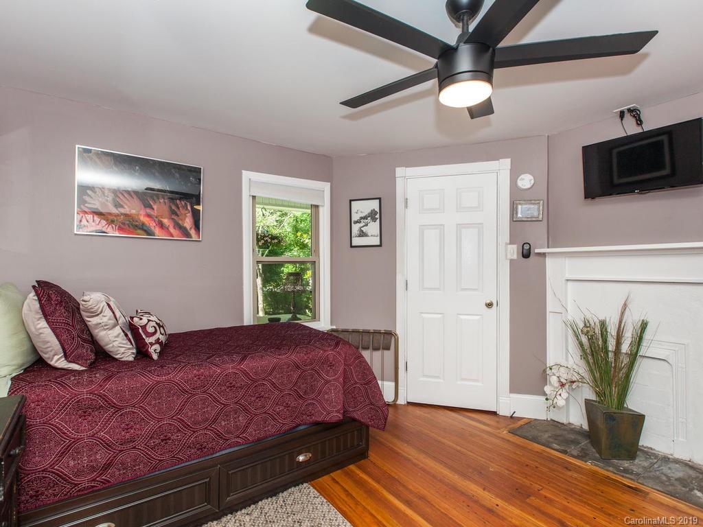12 Thompson Road Asheville NC 28806