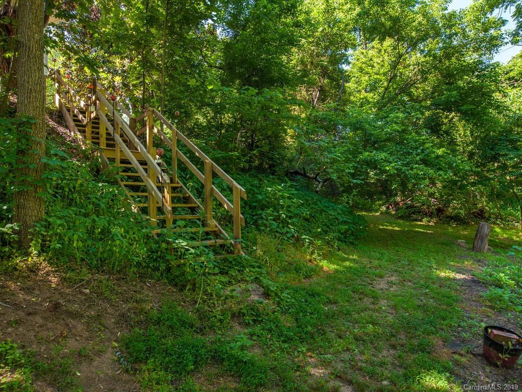12 Thompson Road Asheville NC 28806
