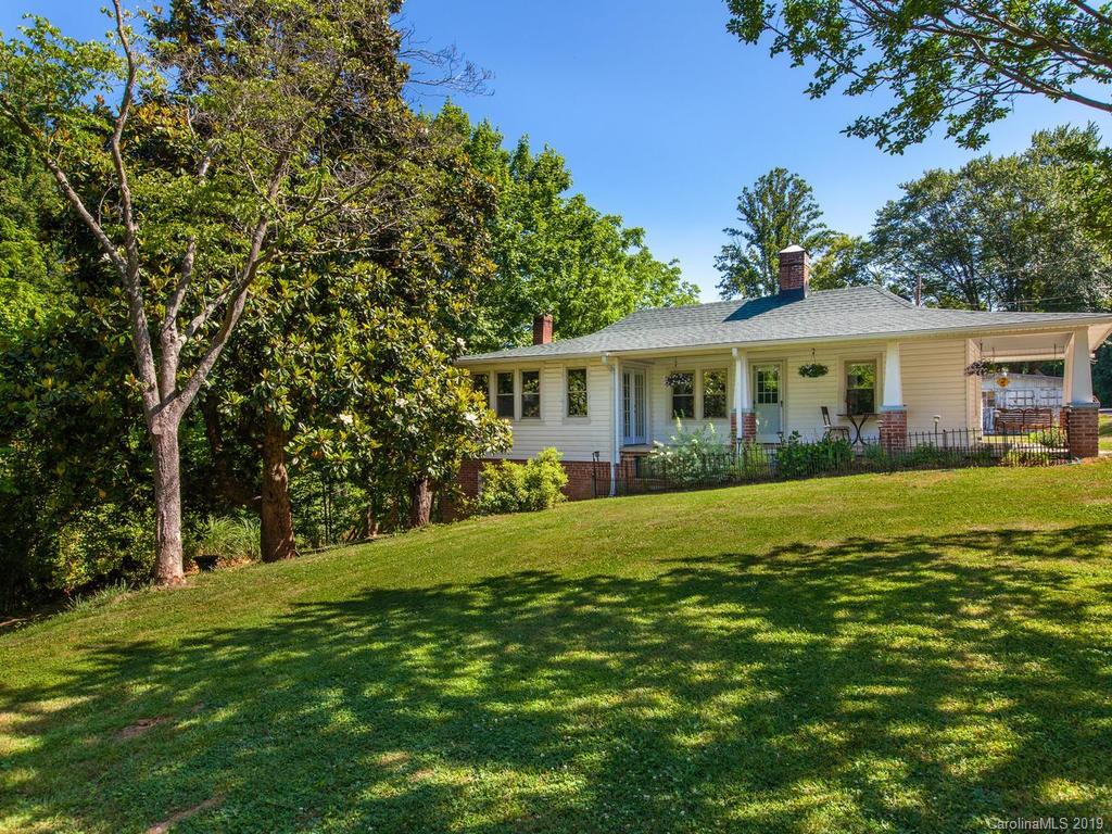 12 Thompson Road Asheville NC 28806