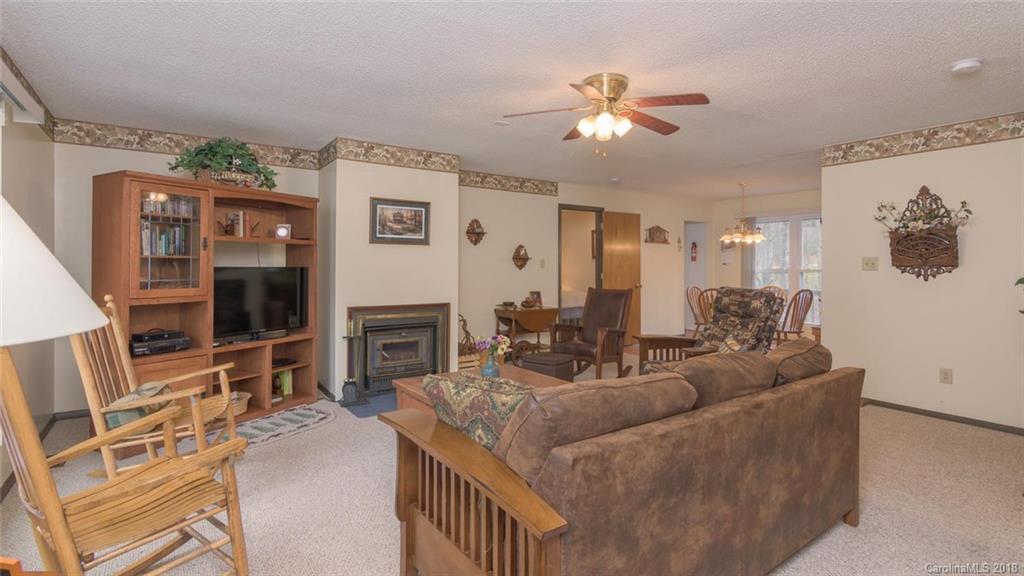 109 Pearson Lane Black Mountain NC 28711
