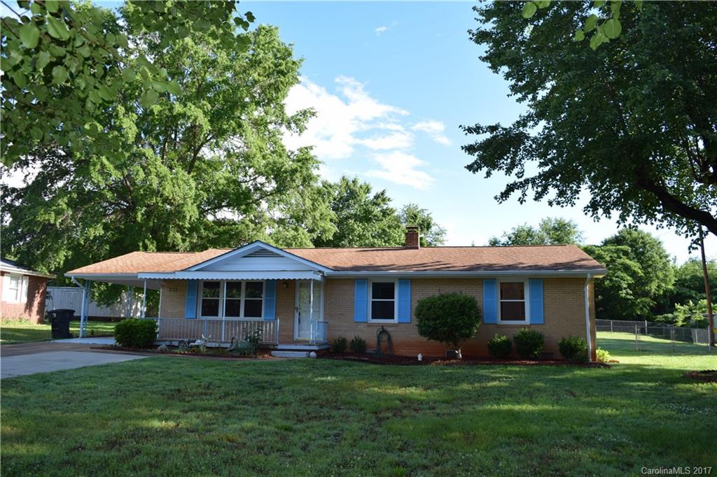 232 Franklin Drive Forest City NC 28043