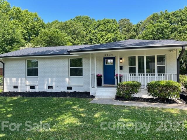 6835 Covecreek Drive Charlotte NC 28215