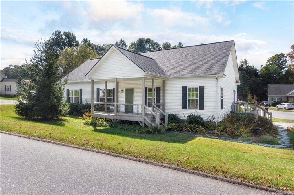 102 Pickers Court Arden NC 28704