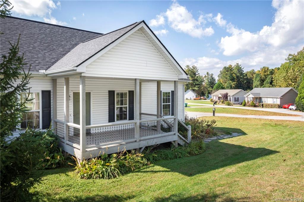 102 Pickers Court Arden NC 28704