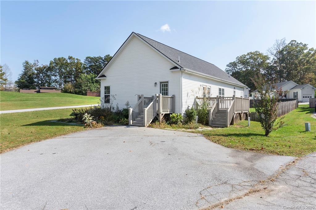 102 Pickers Court Arden NC 28704