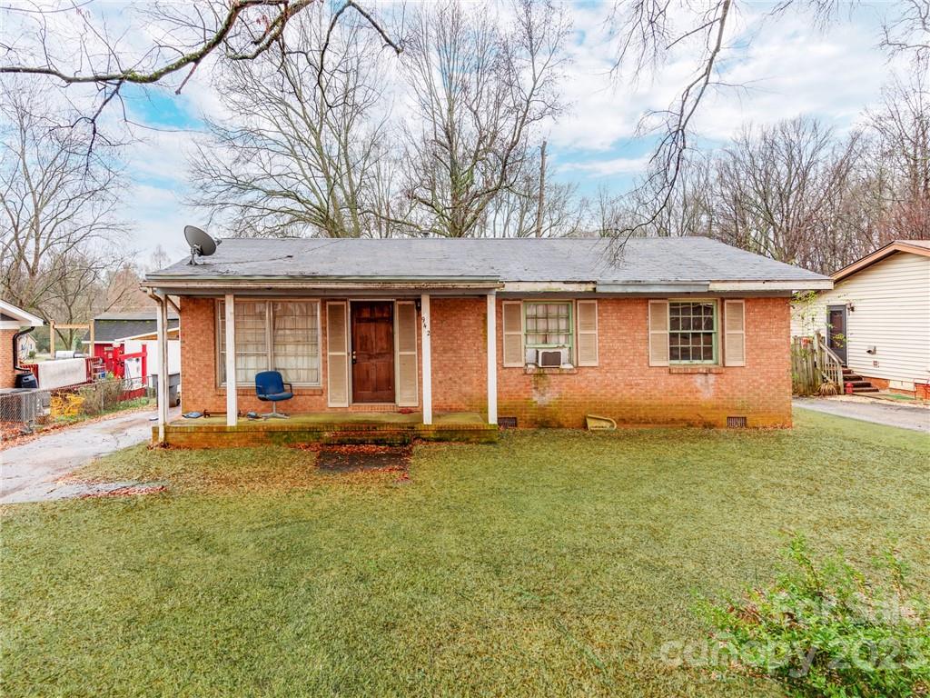942 Carrington Drive Charlotte NC 28214
