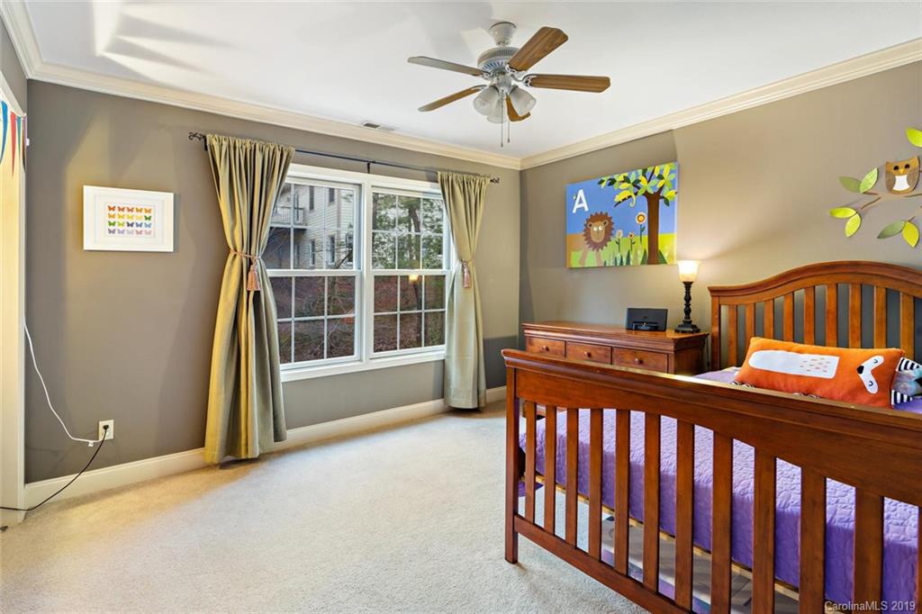 40 Oak Hollow Drive Asheville NC 28805