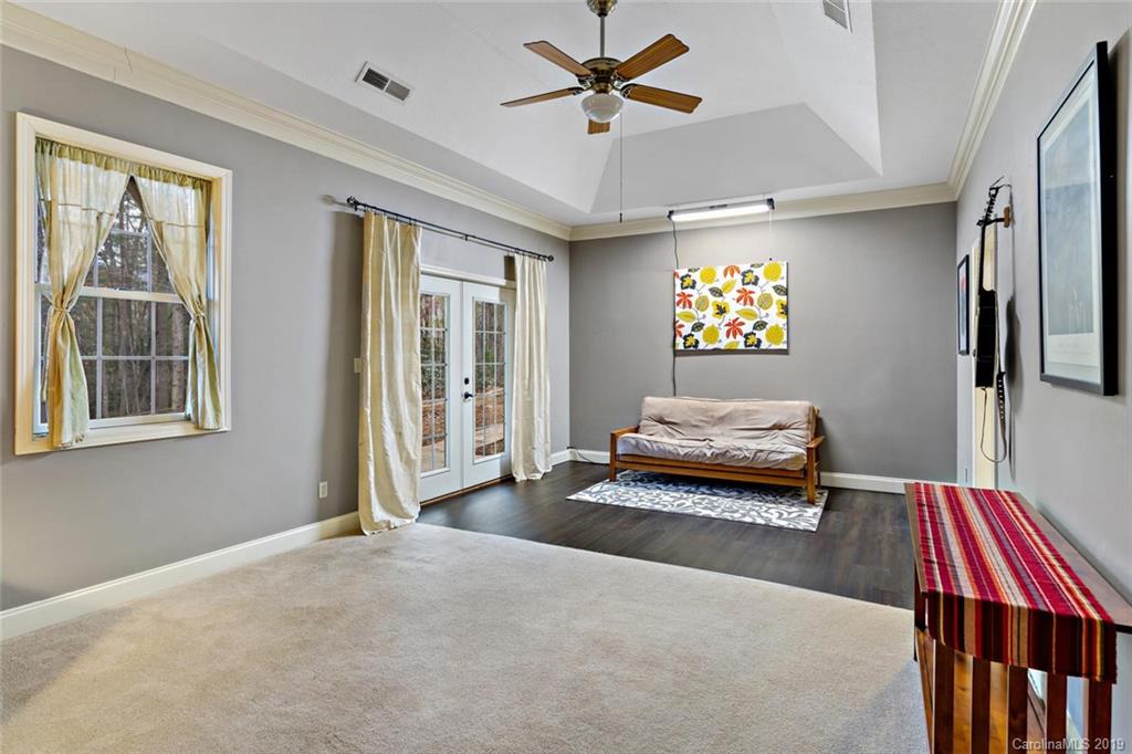 40 Oak Hollow Drive Asheville NC 28805