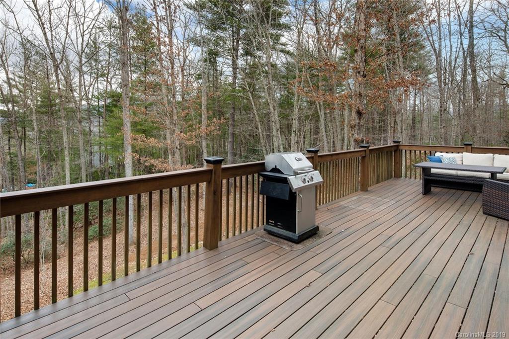 40 Oak Hollow Drive Asheville NC 28805