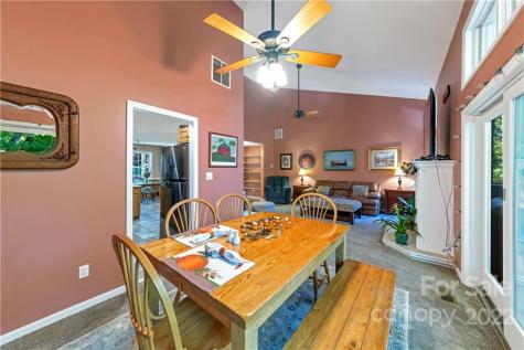 464 Chapel Road Black Mountain NC 28711
