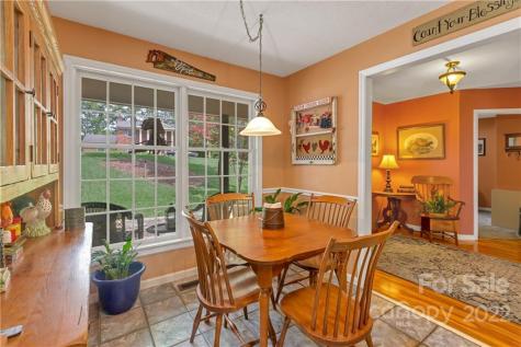 464 Chapel Road Black Mountain NC 28711