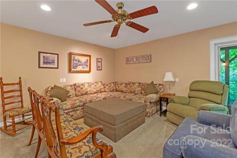 464 Chapel Road Black Mountain NC 28711