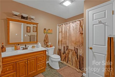 464 Chapel Road Black Mountain NC 28711