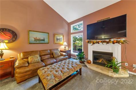 464 Chapel Road Black Mountain NC 28711