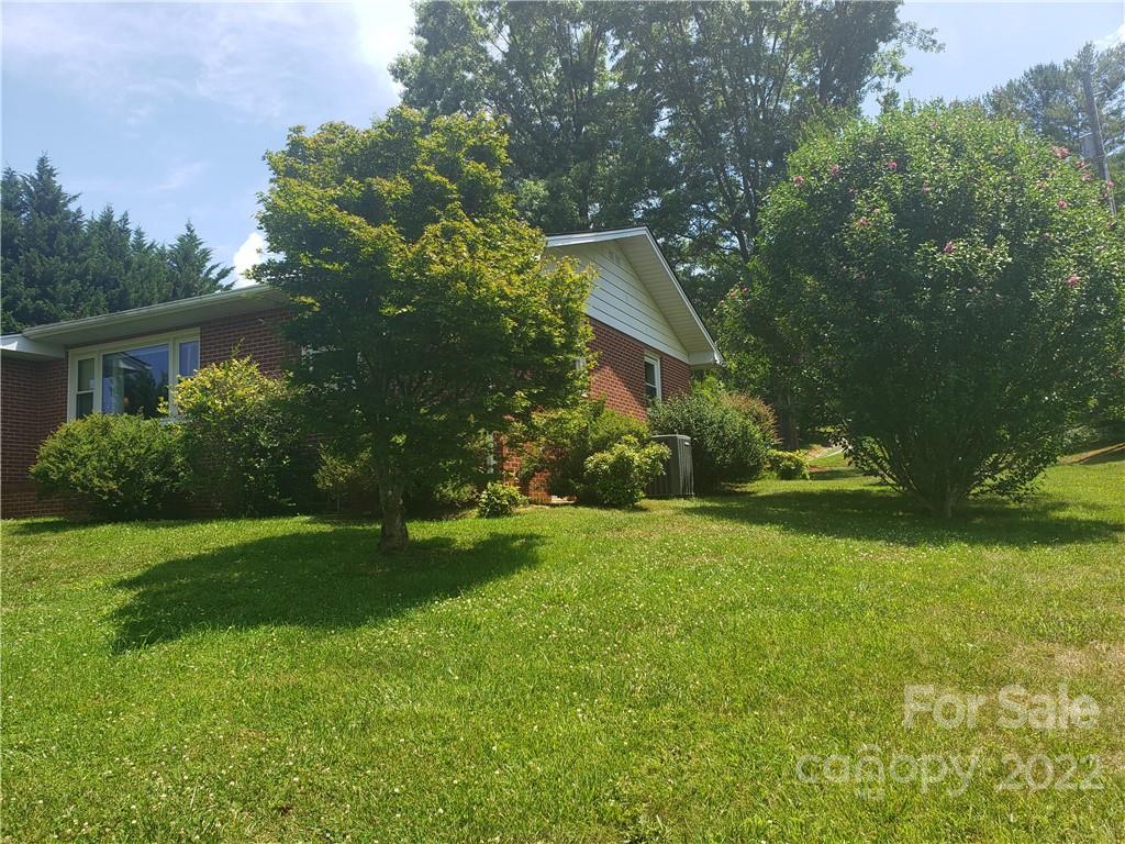 191 Rolling Green Drive Sylva NC 28779
