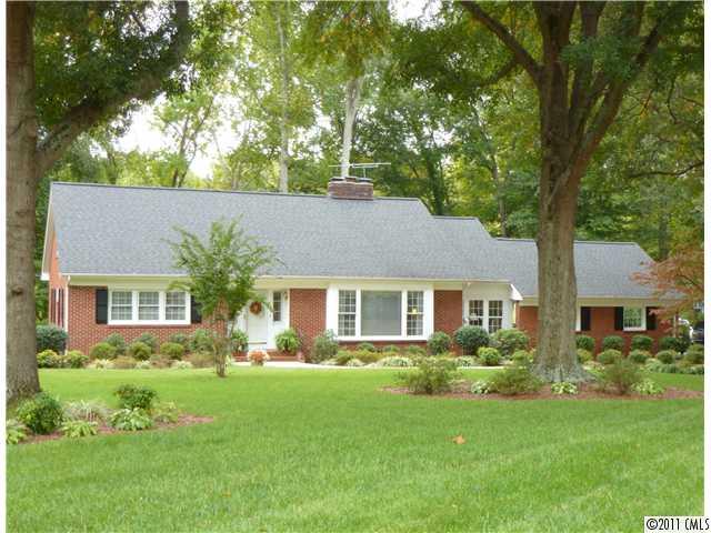 1334 Beechwood Road Statesville NC 28677