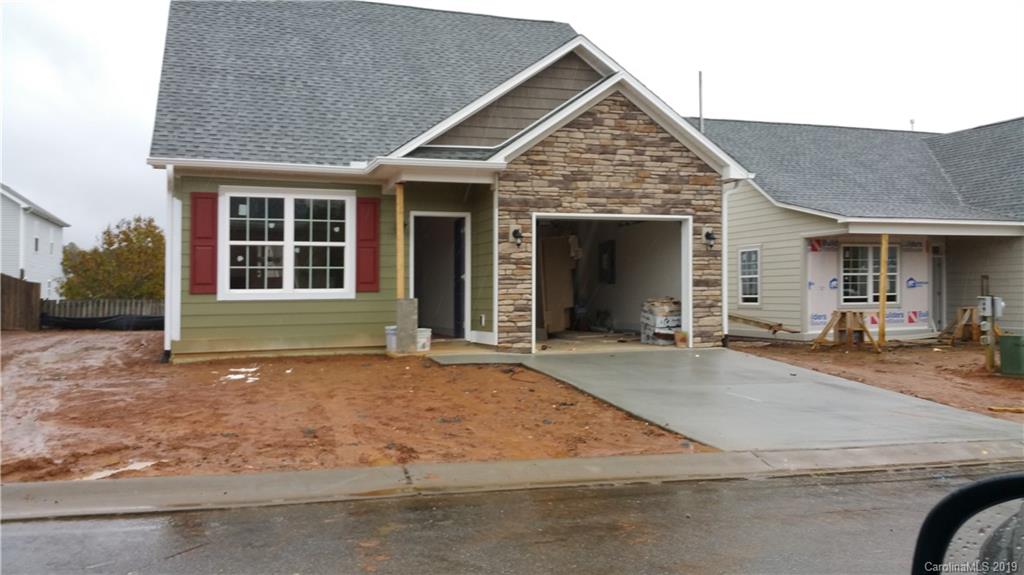 38 Hyde Park Place Arden NC 28704