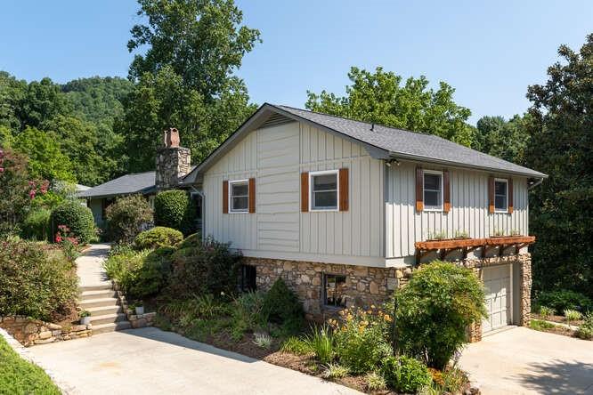 216 Hamburg Mountain Road Weaverville NC 28787