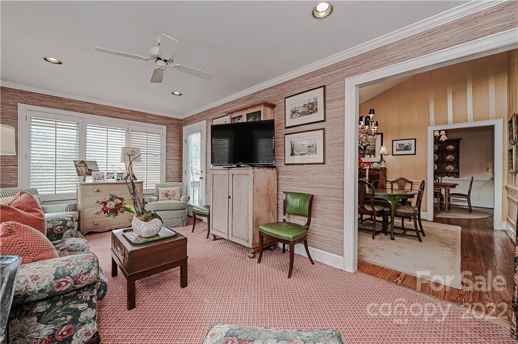 6631 Gaywind Drive Charlotte NC 28226