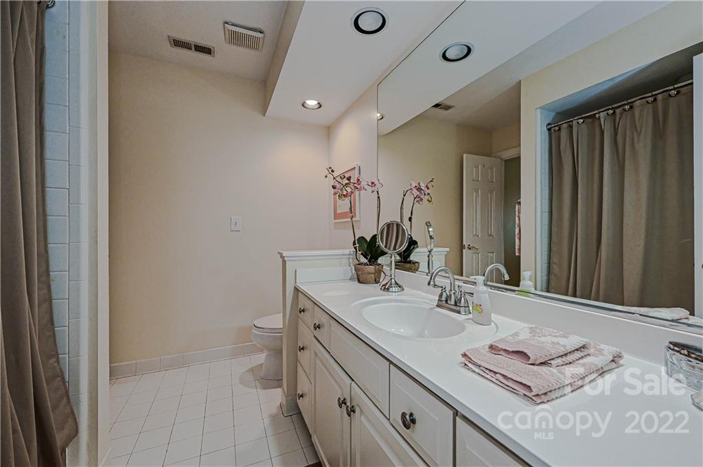 6631 Gaywind Drive Charlotte NC 28226