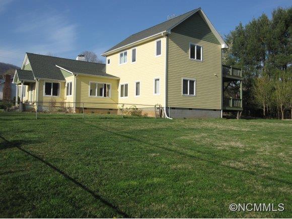 208 Wilson Avenue Swannanoa NC 28778