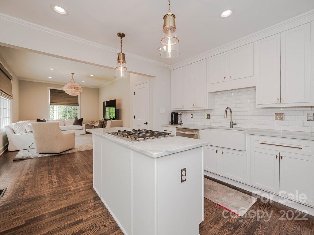 415 Ashworth Road Charlotte NC 28211