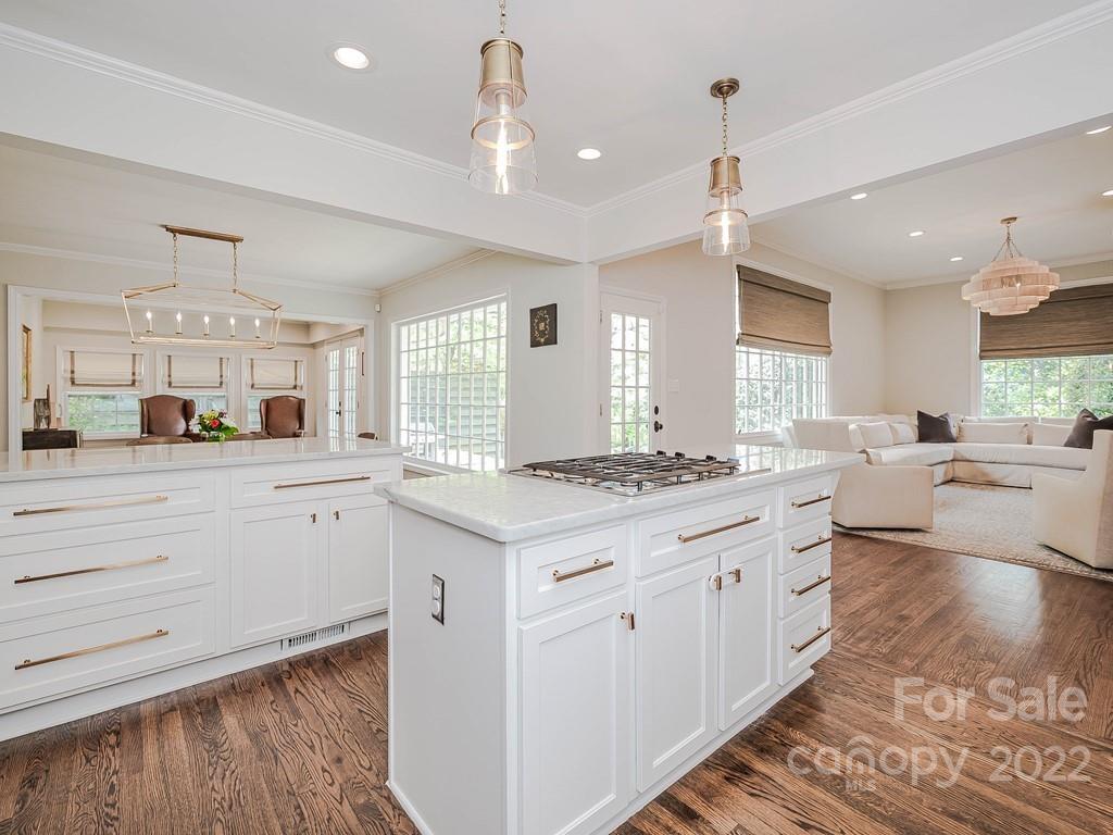 415 Ashworth Road Charlotte NC 28211