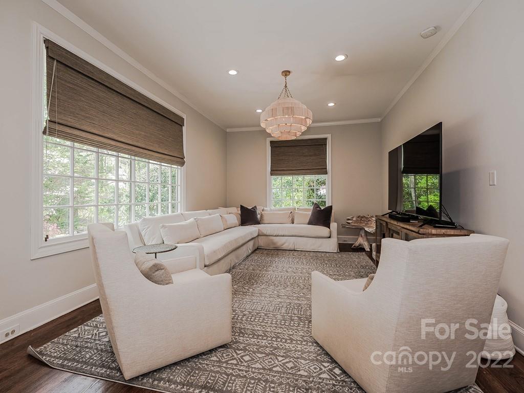 415 Ashworth Road Charlotte NC 28211
