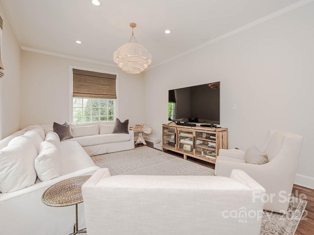 415 Ashworth Road Charlotte NC 28211