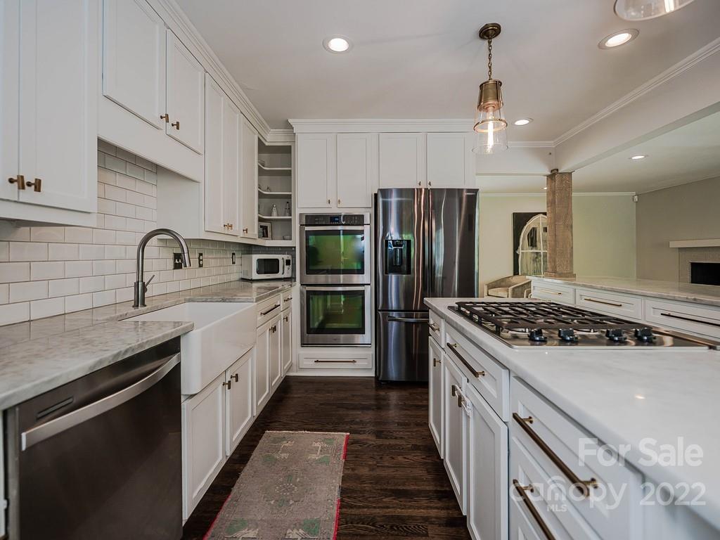 415 Ashworth Road Charlotte NC 28211