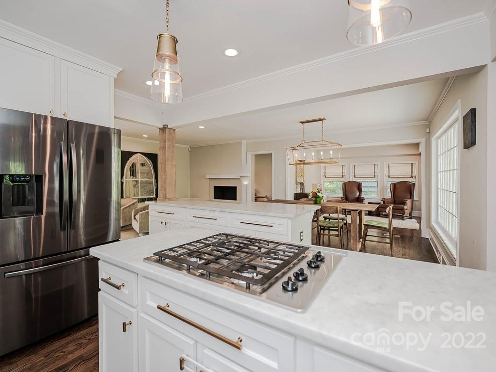 415 Ashworth Road Charlotte NC 28211