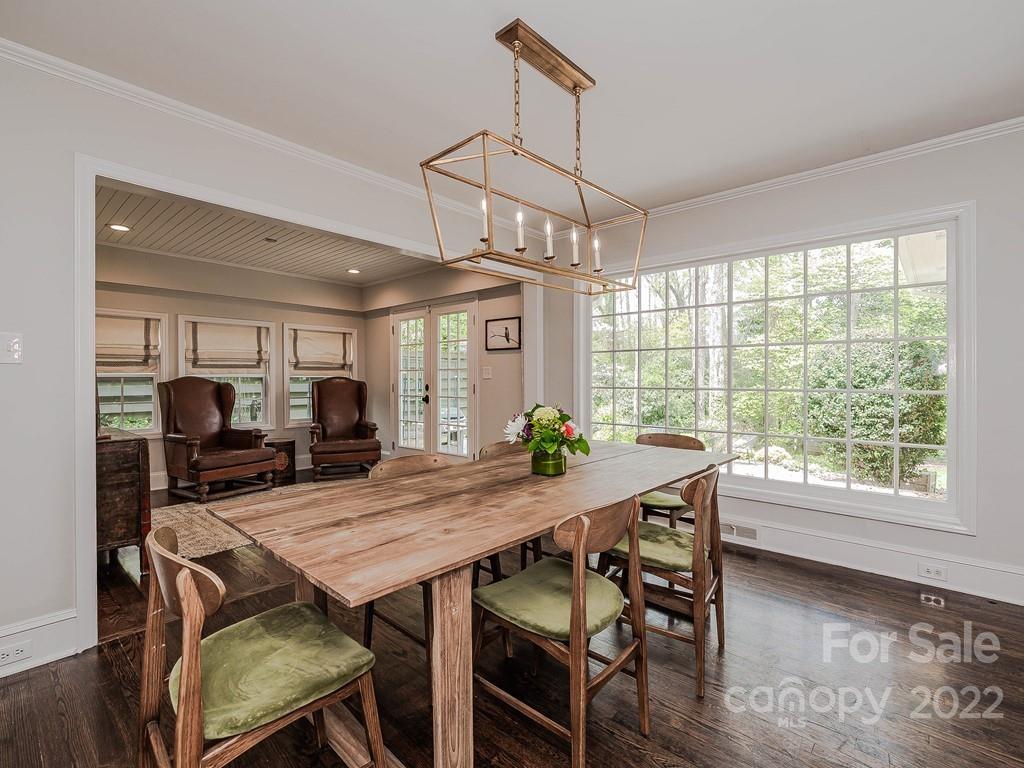 415 Ashworth Road Charlotte NC 28211
