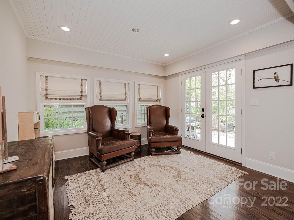 415 Ashworth Road Charlotte NC 28211