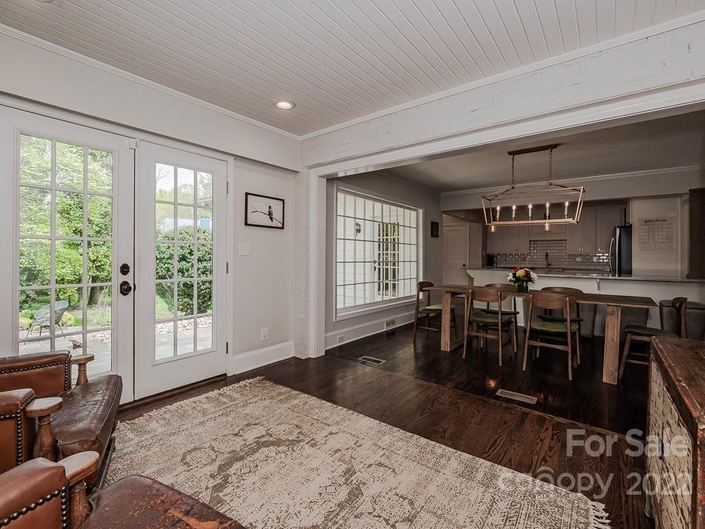 415 Ashworth Road Charlotte NC 28211