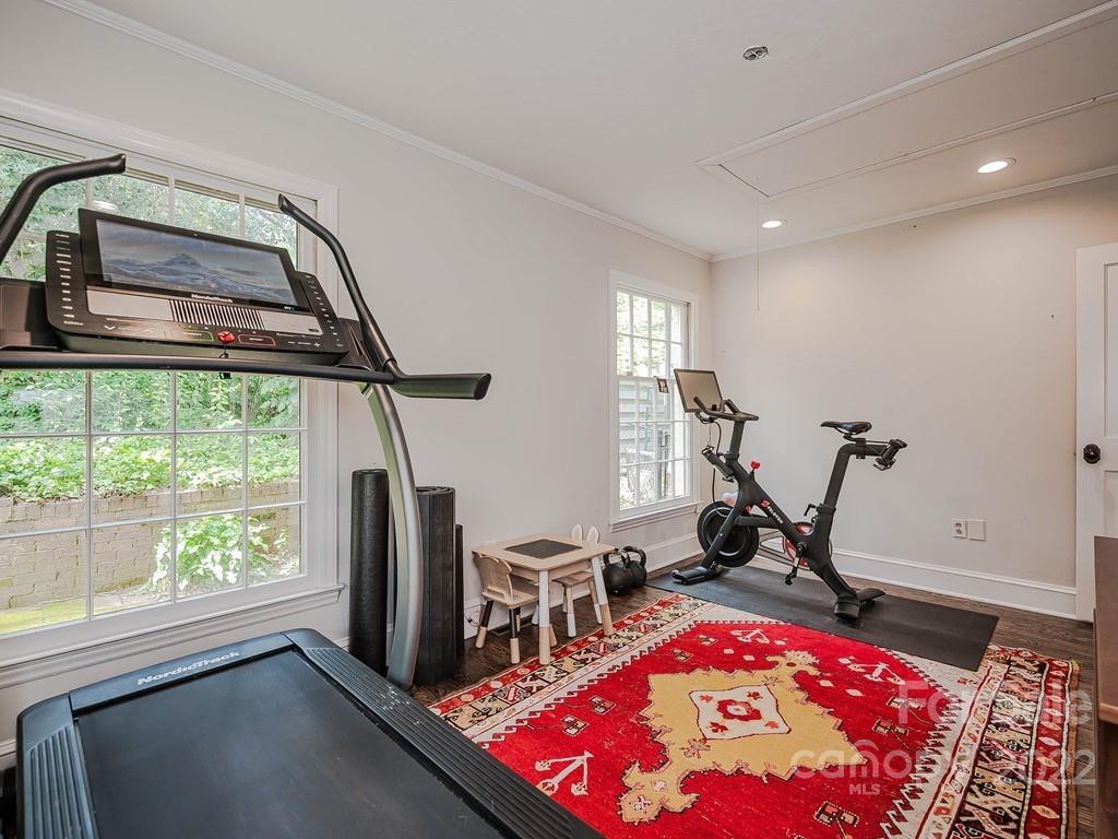 415 Ashworth Road Charlotte NC 28211