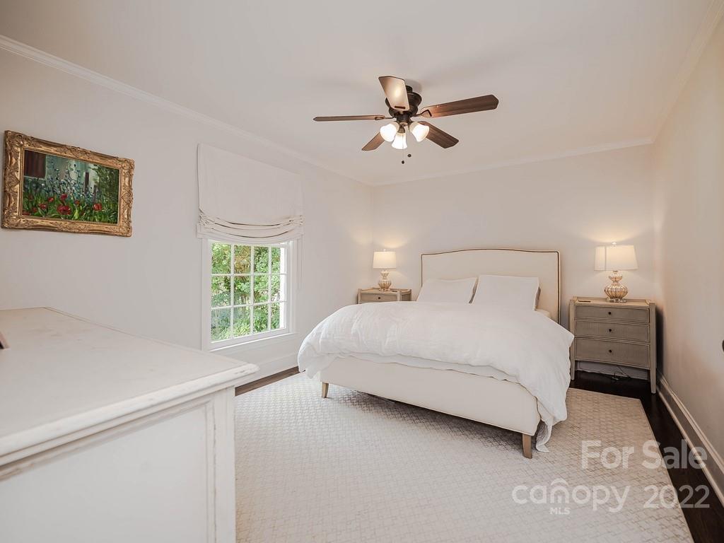 415 Ashworth Road Charlotte NC 28211