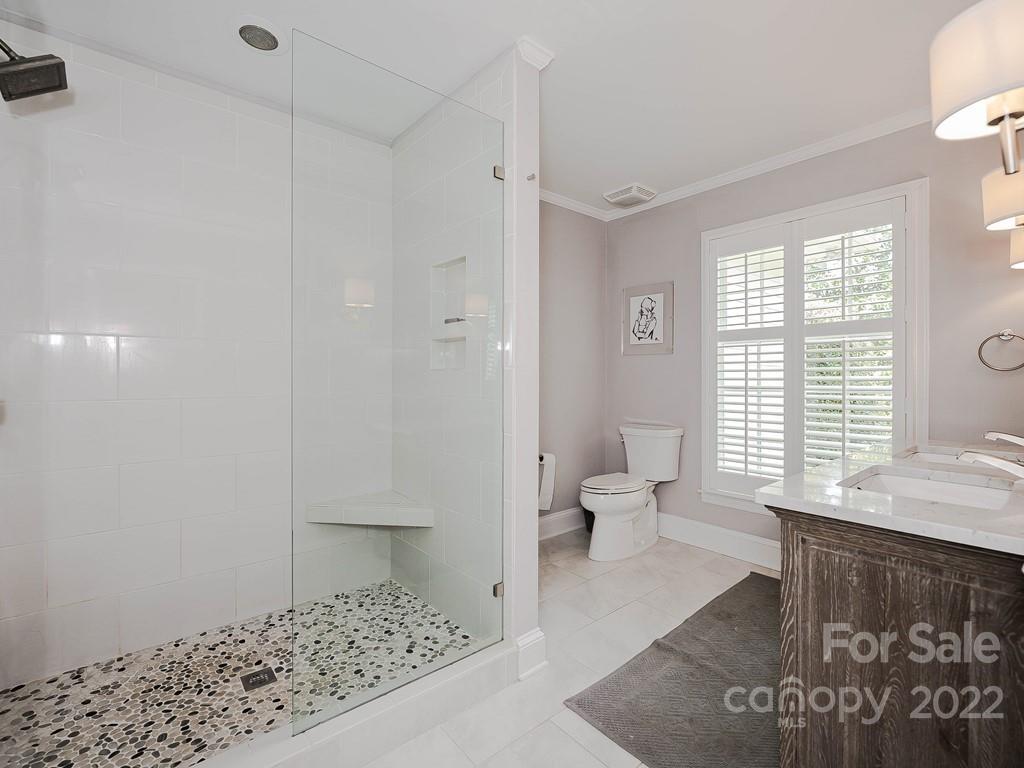 415 Ashworth Road Charlotte NC 28211