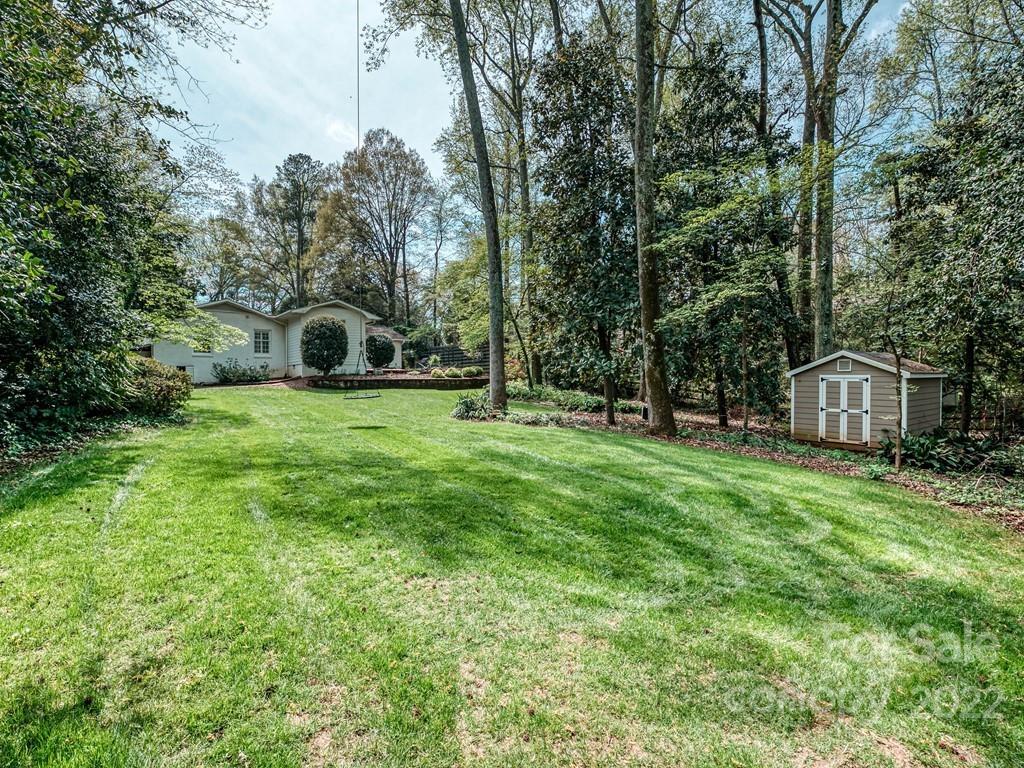 415 Ashworth Road Charlotte NC 28211