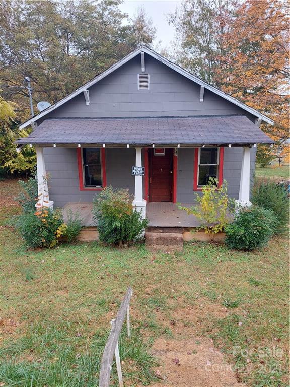 1127 4th Street Statesville NC 28677