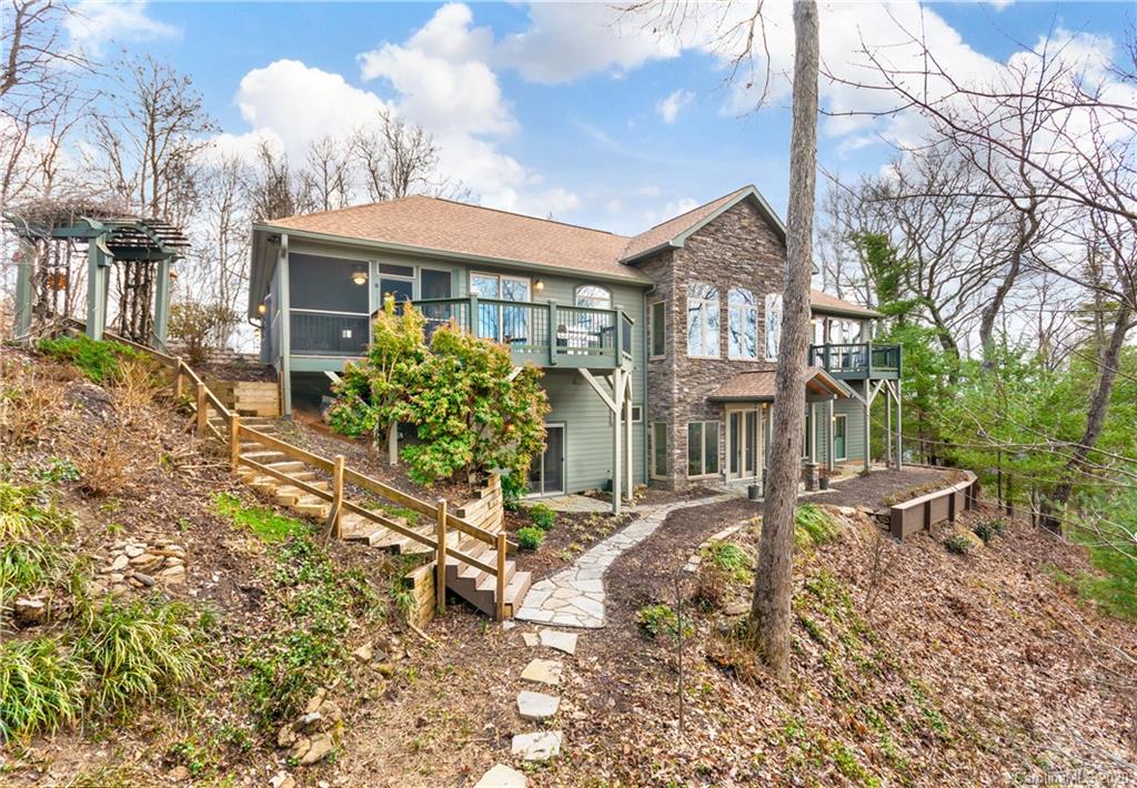 331 Mountain Laurel Asheville NC 28805