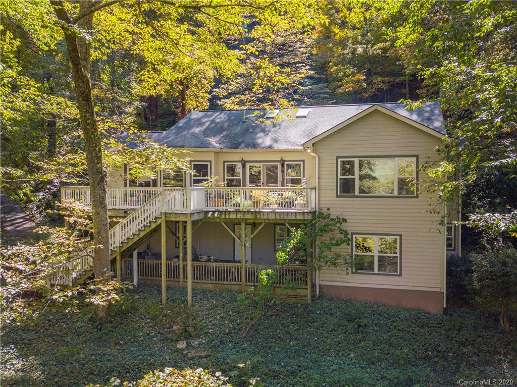 85 Riding Horse Trail Waynesville NC 28786