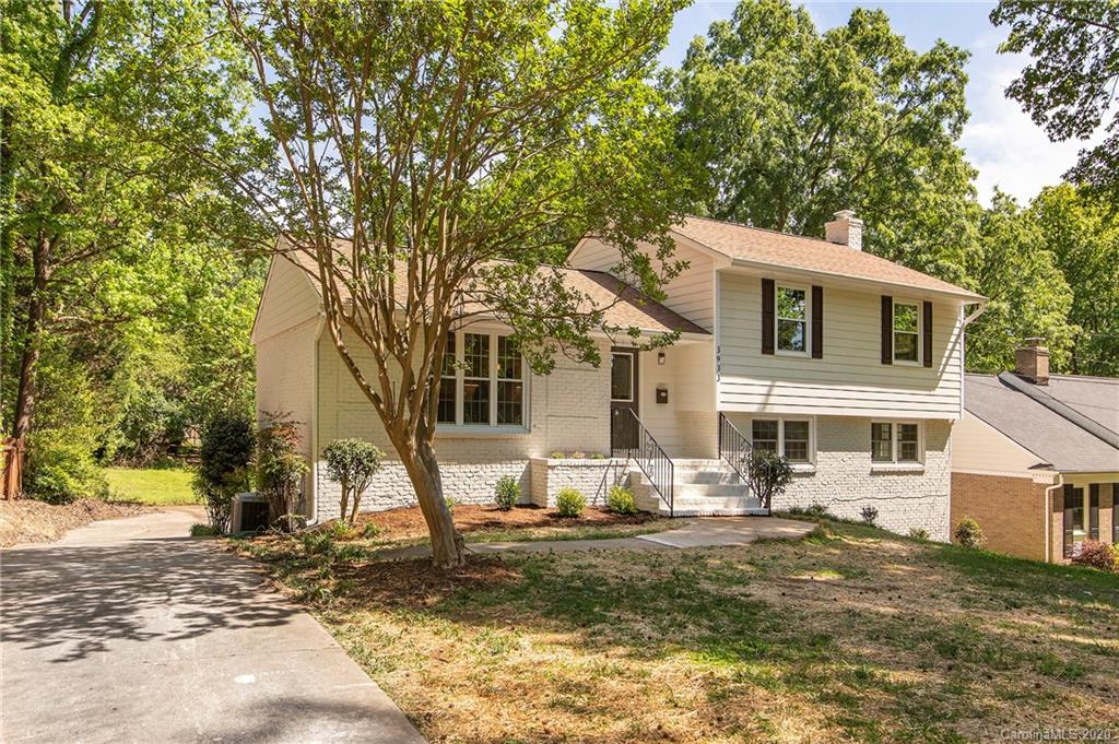 3933 Sussex Avenue Charlotte NC 28210