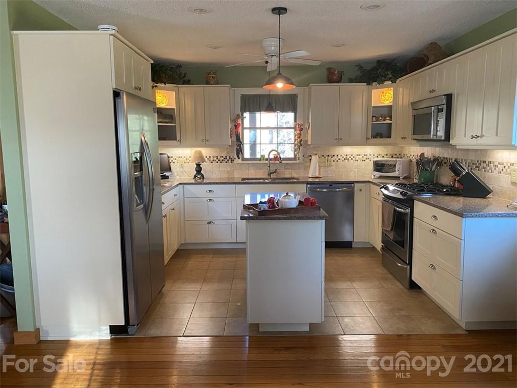 178 Ollie Weaver Road Weaverville NC 28787