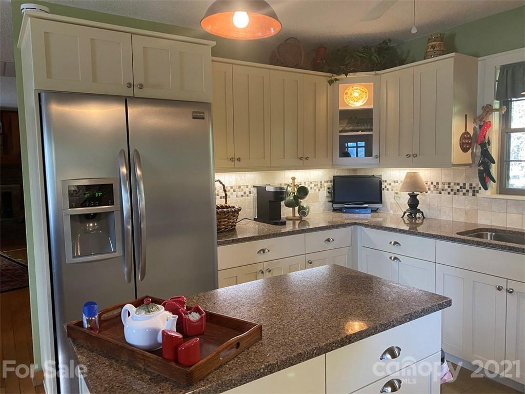 178 Ollie Weaver Road Weaverville NC 28787