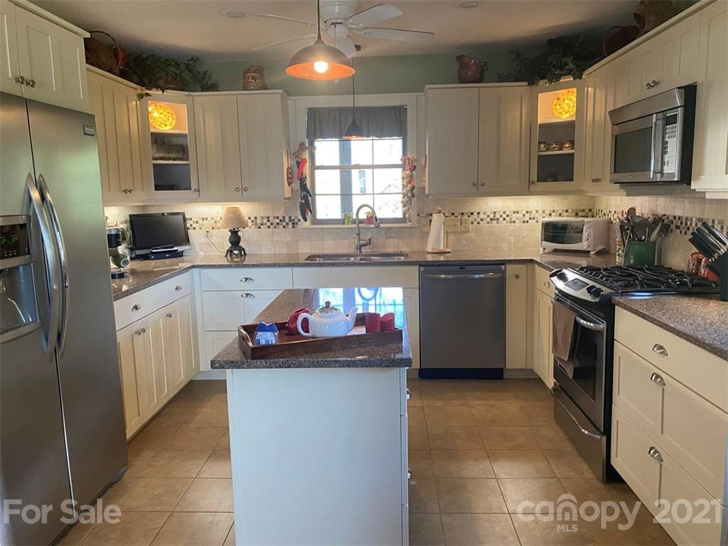 178 Ollie Weaver Road Weaverville NC 28787